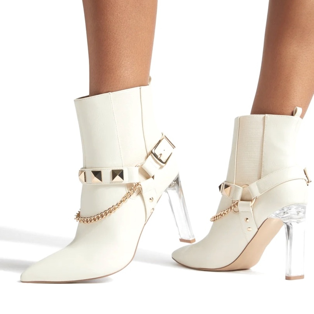 Shoe Dazzle Amyla Stiletto Booties Birch Faux Leather